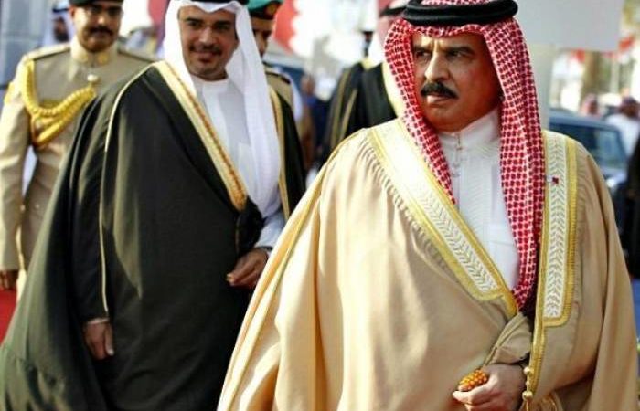 King restores citizenship of 551 Bahrainis