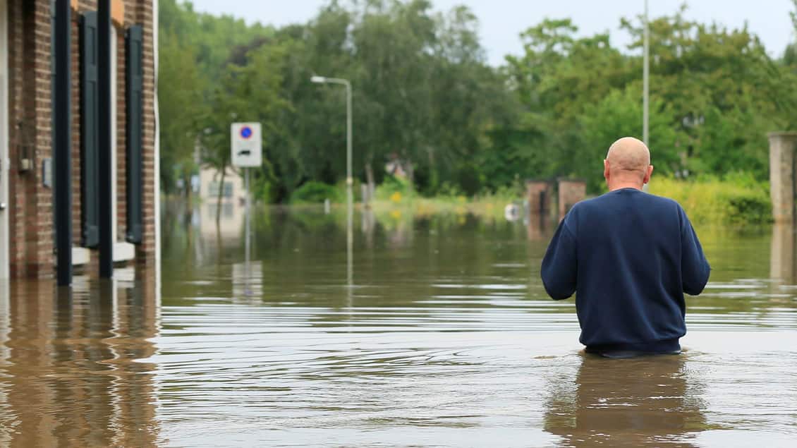 Rescuers rush to save hundreds trapped by flooding in Europe as death toll tops 125